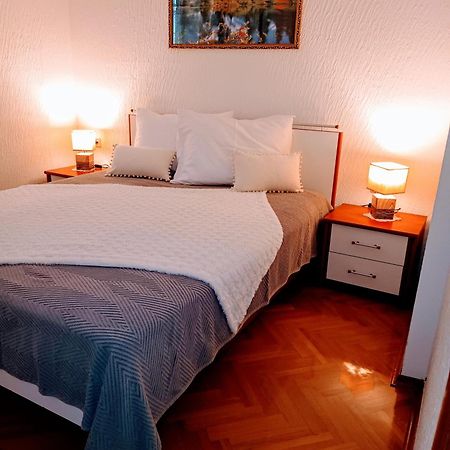 Ferienwohnung Nena In Crikvenica Buitenkant foto